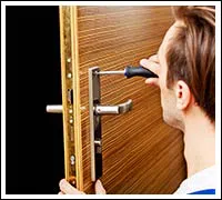Expert Emergency Locksmith  888-805-7044 - service-07